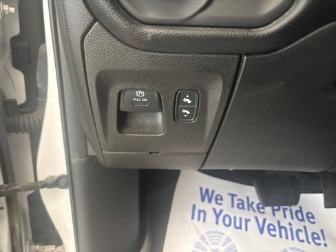 Used 2021 RAM 1500 Big Horn AWD/4WD image 27
