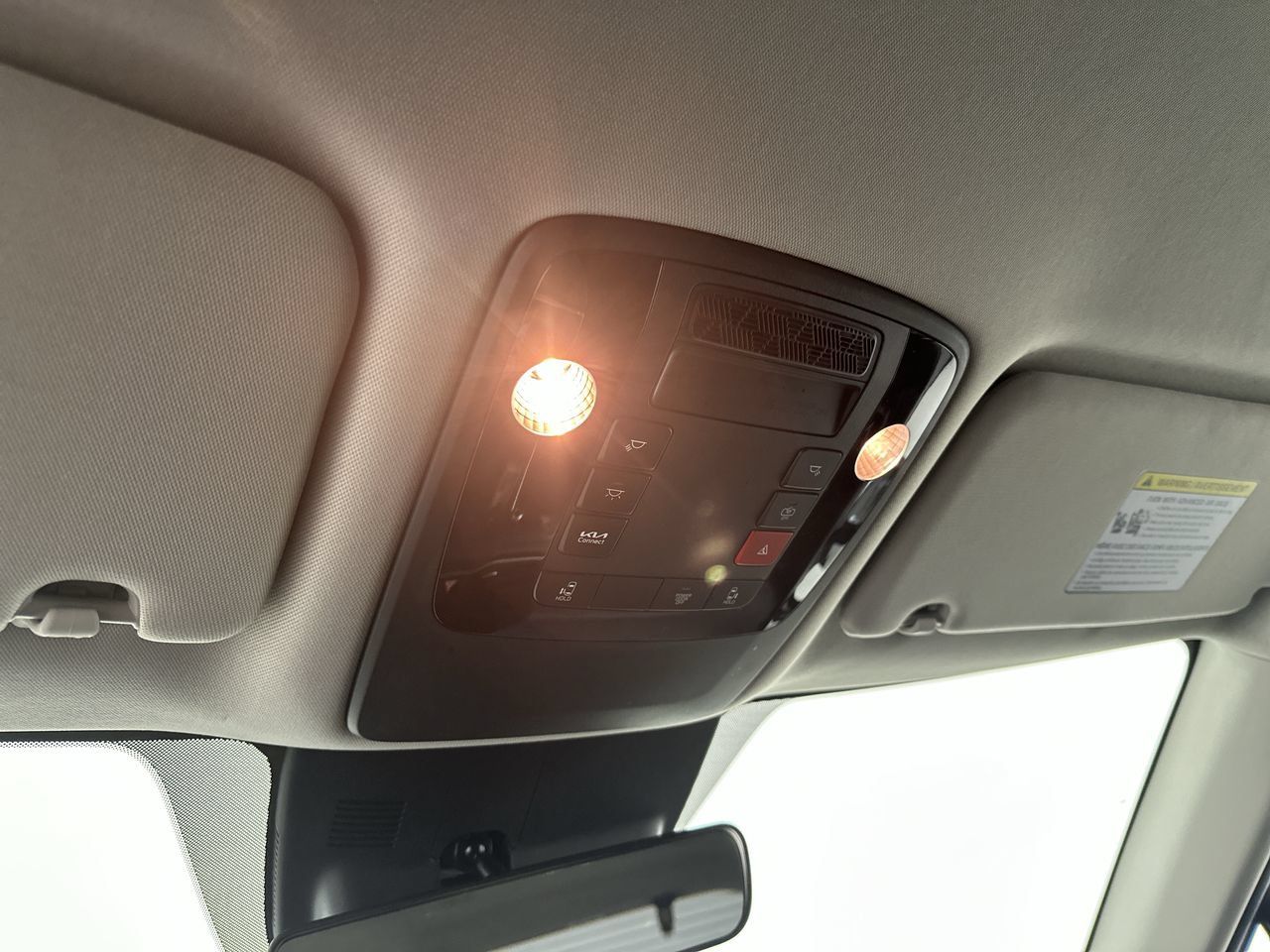 Certified 2026 Kia Carnival LXS FWD image 10