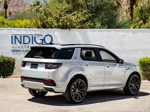 New 2024 Land Rover Discovery Sport S image 6