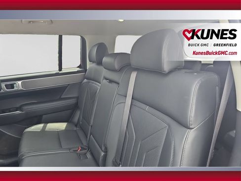 Used 2026 Hyundai Santa Fe SEL AWD/4WD image 18