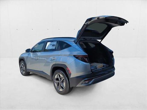 New 2025 Hyundai Tucson SEL image 9