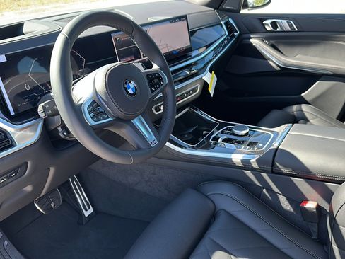 New 2026 BMW X5 xDrive40i w/ M Sport Package image 9