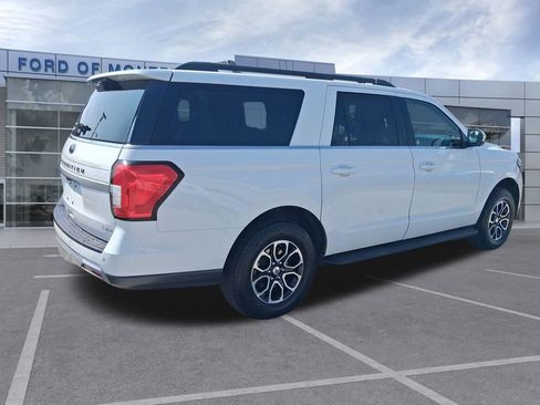 Used 2024 Ford Expedition Max XLT image 11