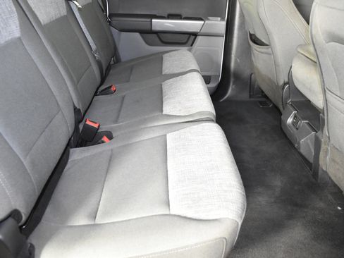 Used 2022 Ford F150 XLT image 47