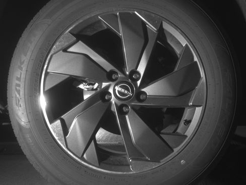 Used 2025 Nissan Rogue SV image 15