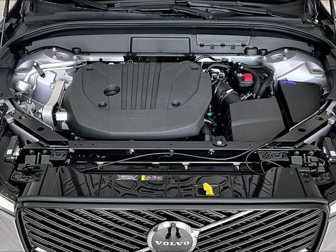 New 2026 Volvo XC60 B5 Core AWD/4WD image 33