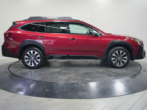 Used 2023 Subaru Outback Touring XT AWD/4WD image 5