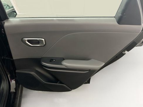 Used 2025 Kia K4 FWD image 30
