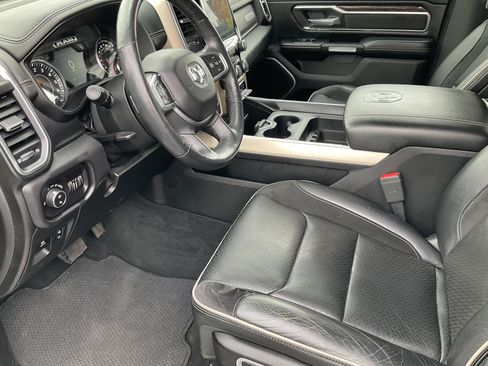 Used 2019 RAM 1500 Laramie AWD/4WD image 21