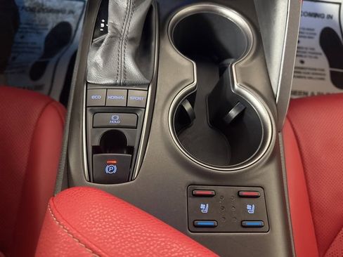 Used 2021 Toyota Camry XSE w/ Navigation Package image 16