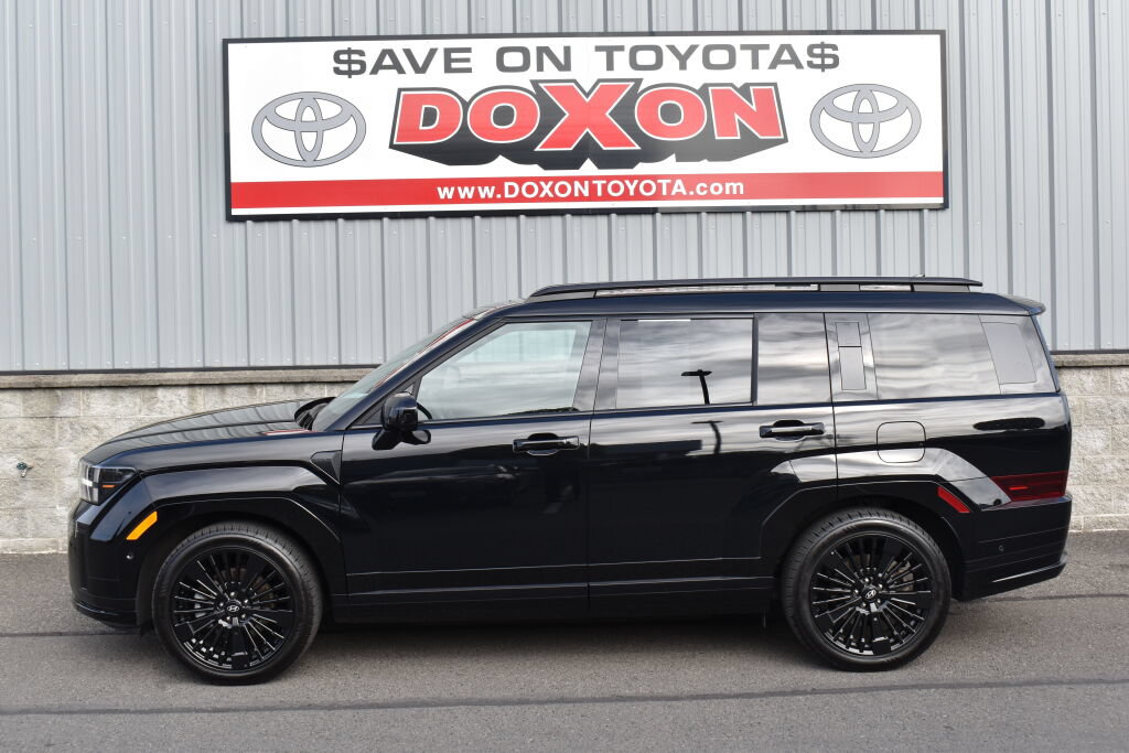 Used 2025 Hyundai Santa Fe Calligraphy AWD/4WD image 4