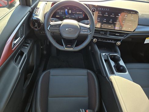 New 2026 Chevrolet Equinox EV RS image 10