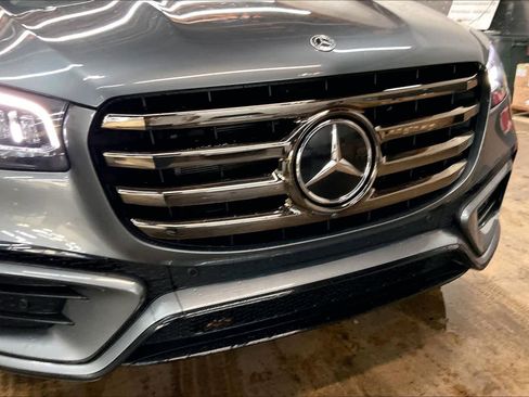 Used 2024 Mercedes-Benz GLS 450 4MATIC image 33
