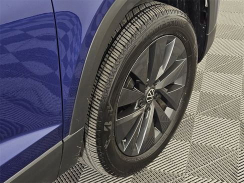 Used 2024 Volkswagen Taos S w/ MDO Package image 6