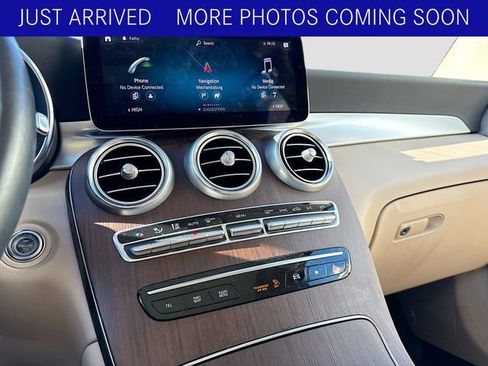 Used 2021 Mercedes-Benz GLC 300 4MATIC image 14