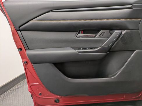 Certified 2025 MAZDA CX-50 AWD 2.5 S w/ Premium Plus Pkg image 8