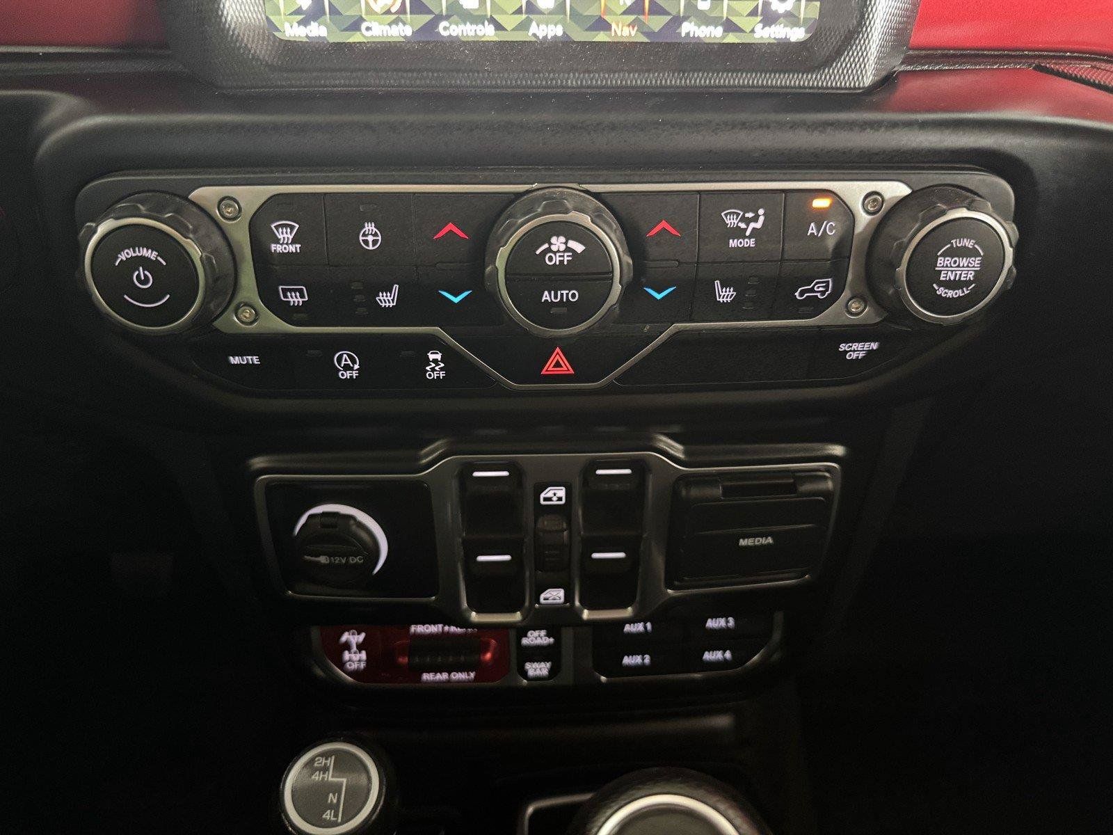 Used 2021 Jeep Wrangler Unlimited Rubicon AWD/4WD image 16