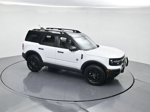 Used 2025 Ford Bronco Sport Outer Banks w/ Sasquatch Outer Banks Package AWD/4WD image 39