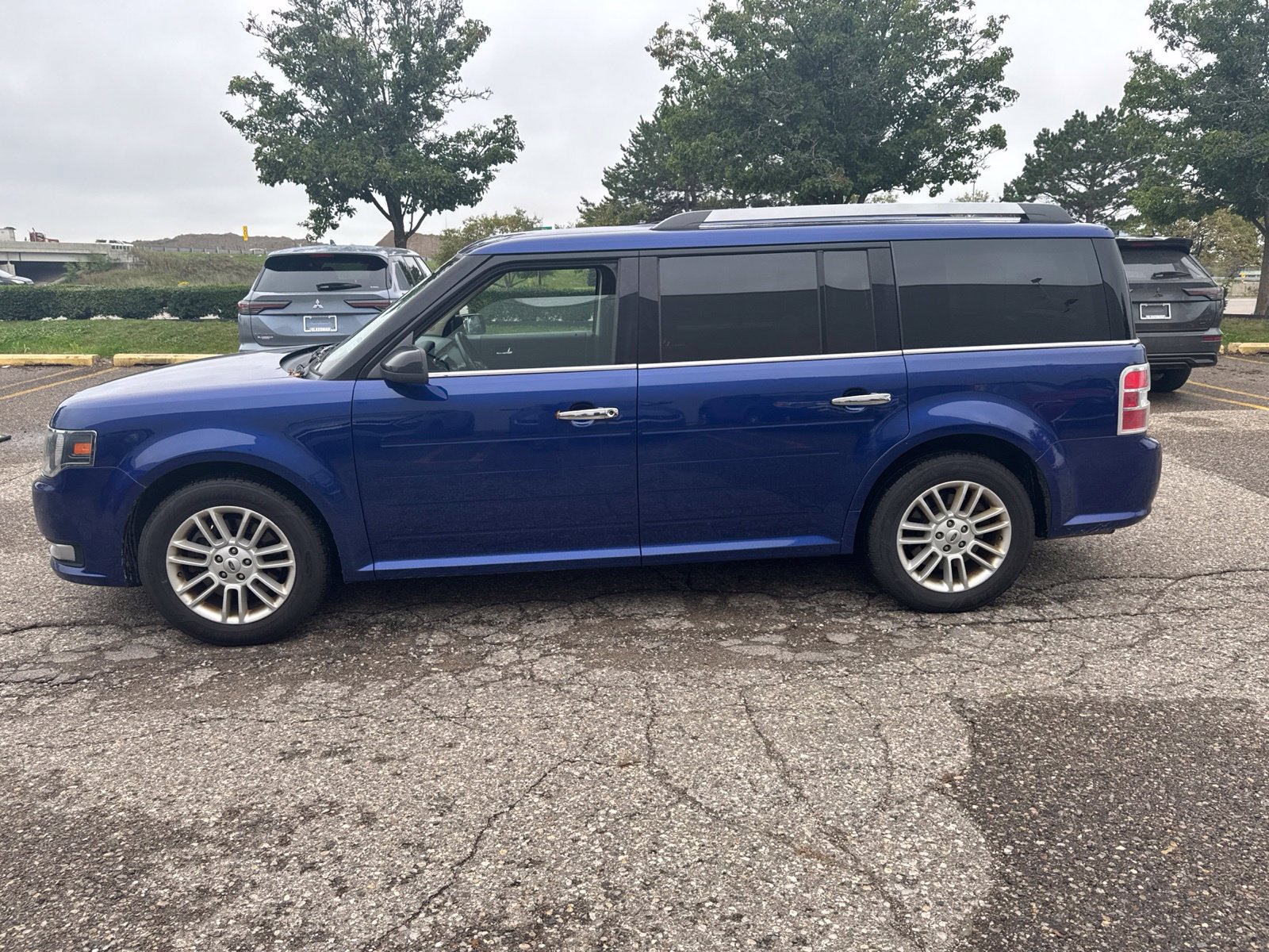 Used 2015 Ford Flex SEL w/ Equipment Group 202A FWD image 5