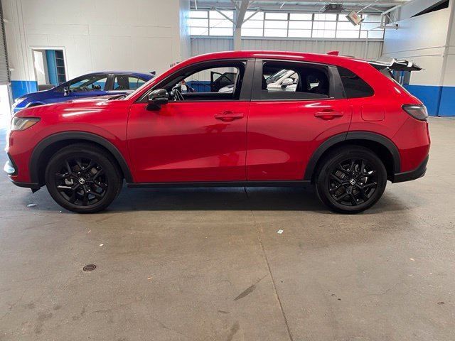 Used 2025 Honda HR-V Sport image 6