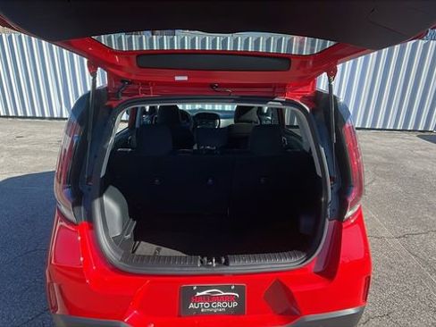 Used 2024 Kia Soul LX w/ Option Group 015 image 10