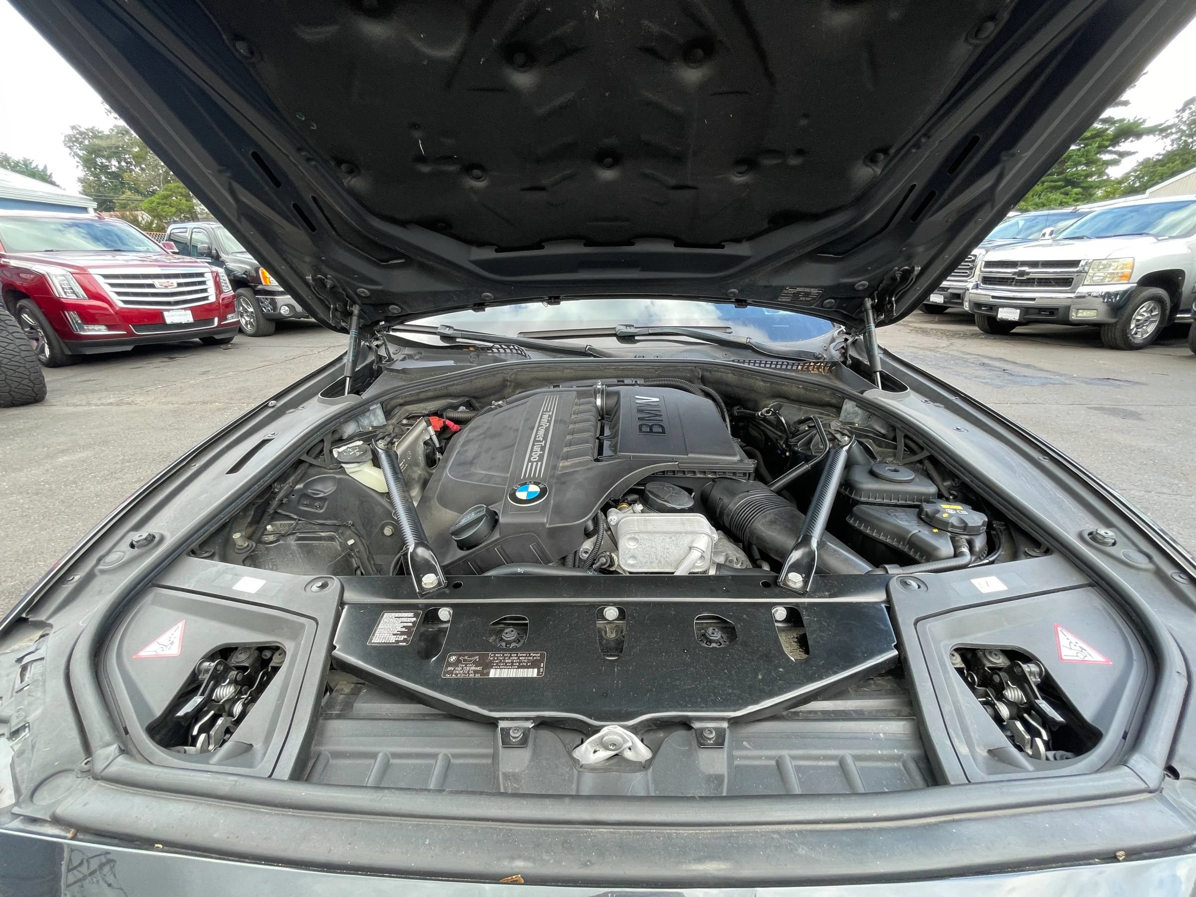Used 2014 BMW 535i xDrive Sedan AWD/4WD image 23