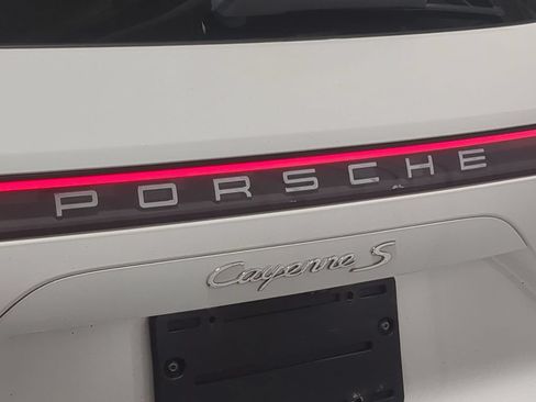 Used 2019 Porsche Cayenne S AWD/4WD image 15