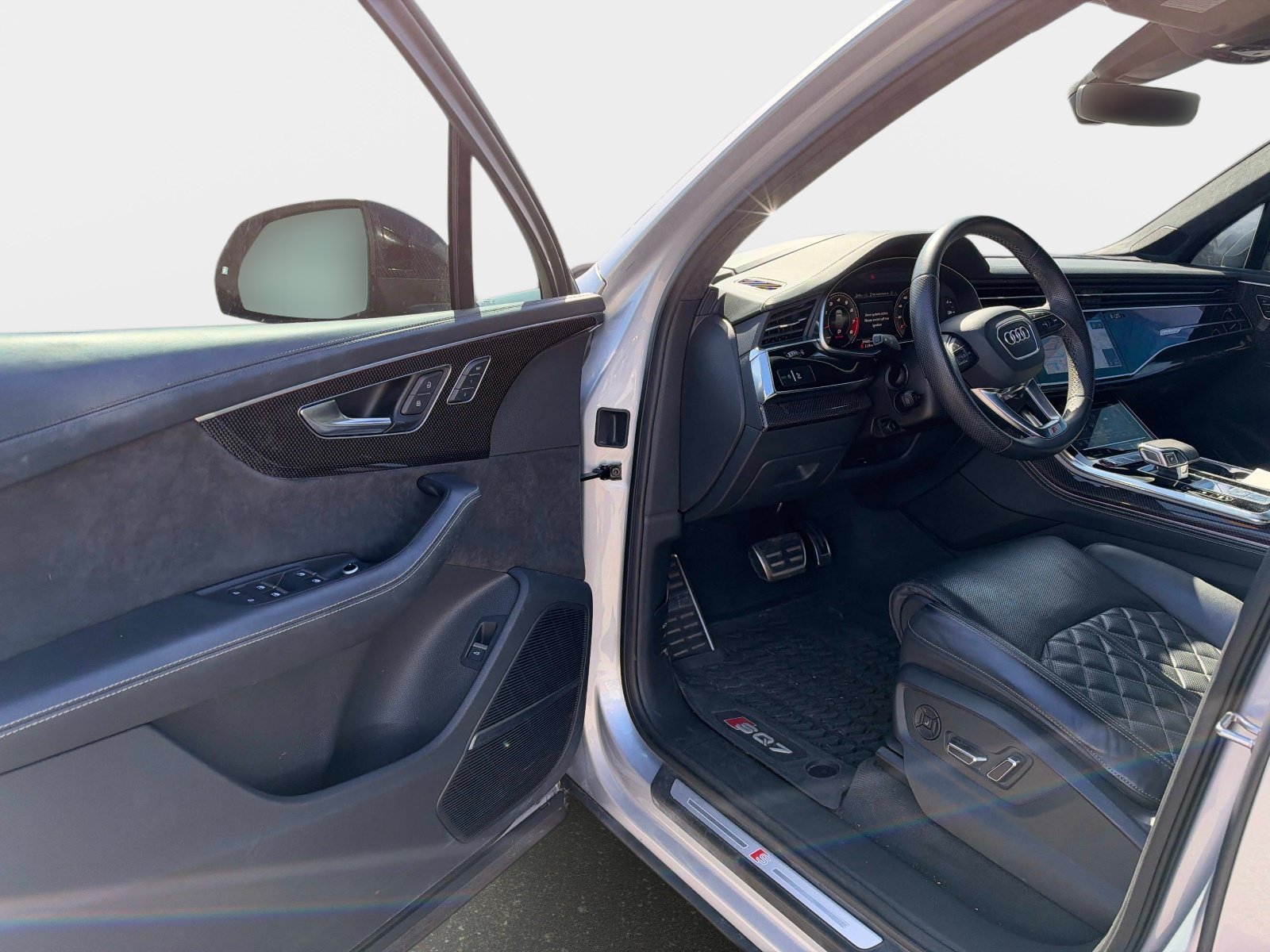 Used 2022 Audi SQ7 Prestige w/ Prestige Package AWD/4WD image 11