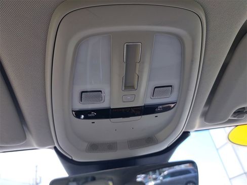 Used 2022 Volvo XC60 B6 Inscription w/ Advanced Package image 17