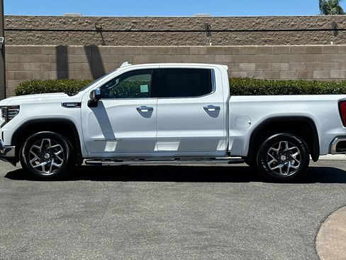 Used 2023 GMC Sierra 1500 SLT w/ SLT Premium Package RWD image 7