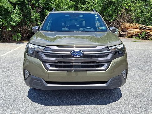 Certified 2026 Subaru Forester Premium AWD/4WD image 2
