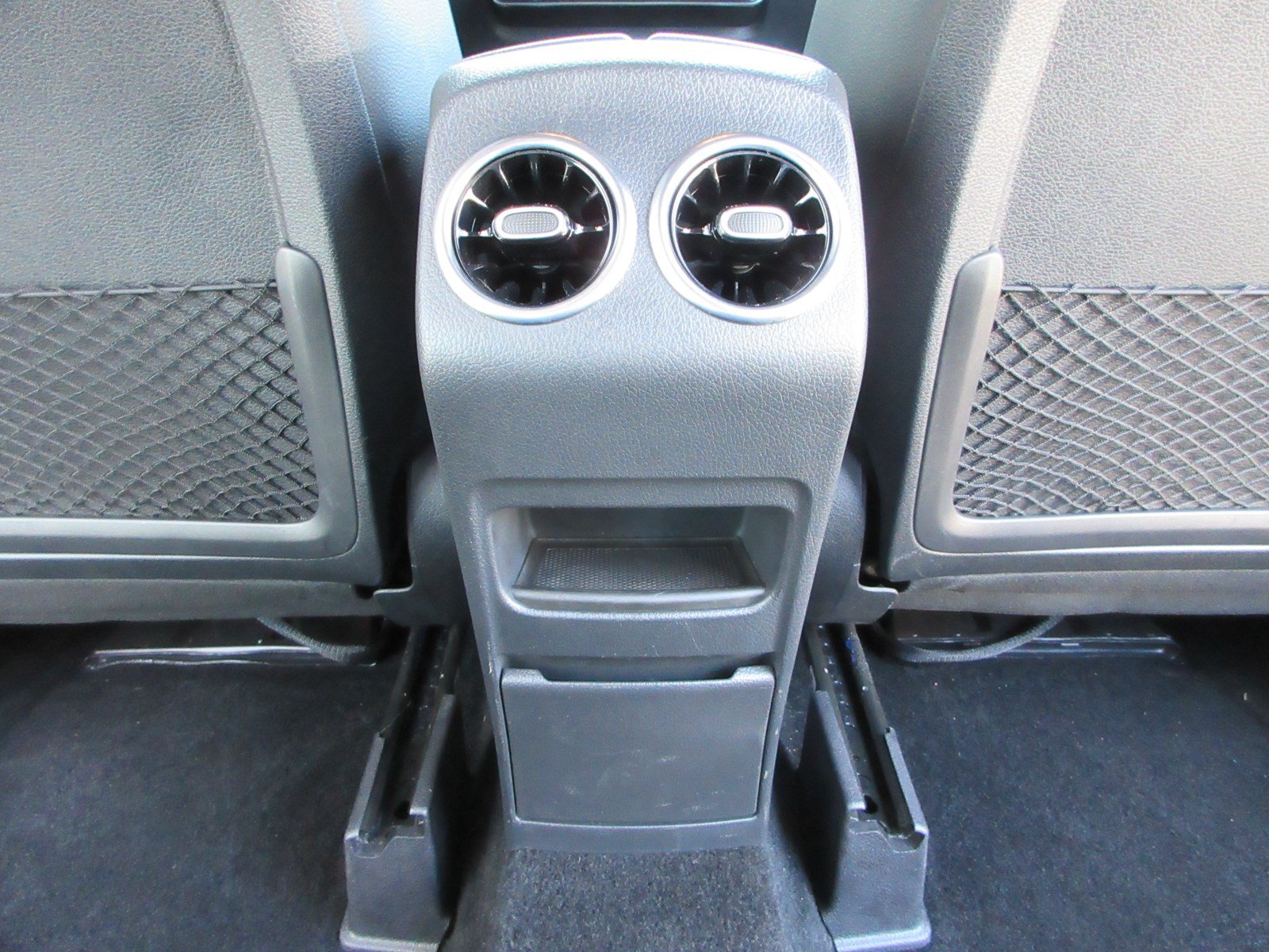 Used 2022 Mercedes-Benz GLB 250 4MATIC image 22