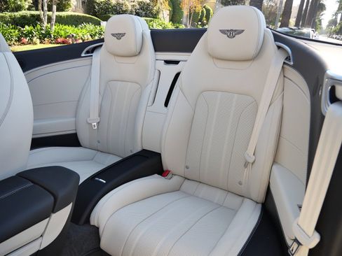 New 2026 Bentley Continental GTC AWD/4WD image 16