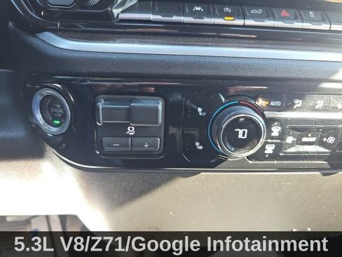 Used 2022 Chevrolet Silverado 1500 LT AWD/4WD image 26