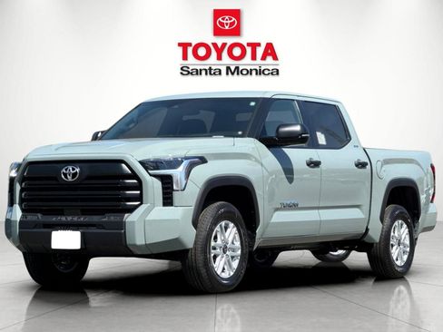 New 2026 Toyota Tundra SR5 w/ TRD Off-Road Package AWD/4WD image 6