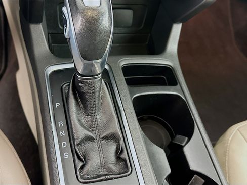 Used 2018 Ford Escape SEL w/ Ford Safe & Smart Package FWD image 24