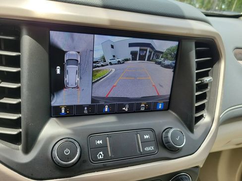 Used 2023 GMC Acadia Denali w/ Denali Ultimate Package FWD image 34