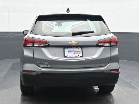 Used 2024 Chevrolet Equinox LS image 5
