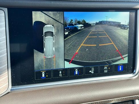 Certified 2024 GMC Yukon XL Denali image 26