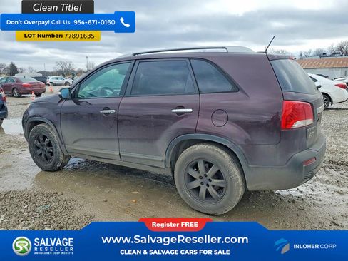 Used 2011 Kia Sorento LX w/ Convenience Pkg image 3
