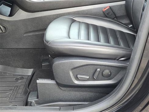 Used 2021 Ford Edge SEL w/ Convenience Package image 18