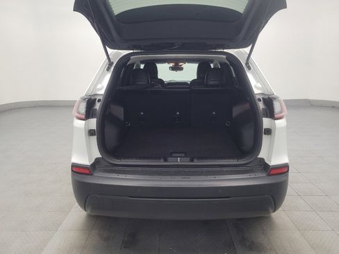 Used 2021 Jeep Cherokee Latitude Plus image 29