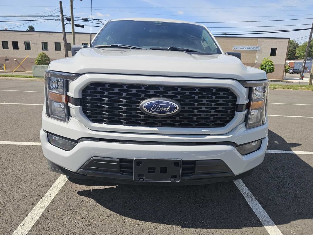 Used 2023 Ford F150 XL w/ STX Appearance Package RWD image 3