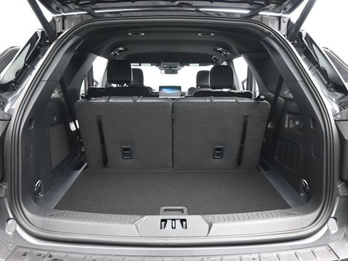 New 2026 Ford Explorer ST-Line w/ ST-Line Street Pack image 25