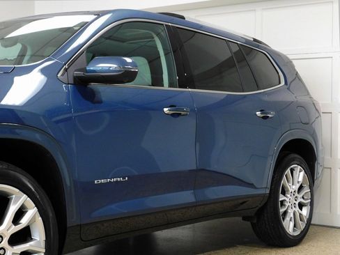 Used 2024 GMC Acadia Denali image 20