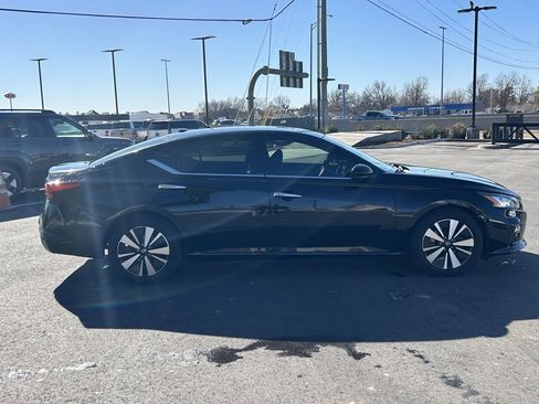 Used 2020 Nissan Altima 2.5 SL image 4