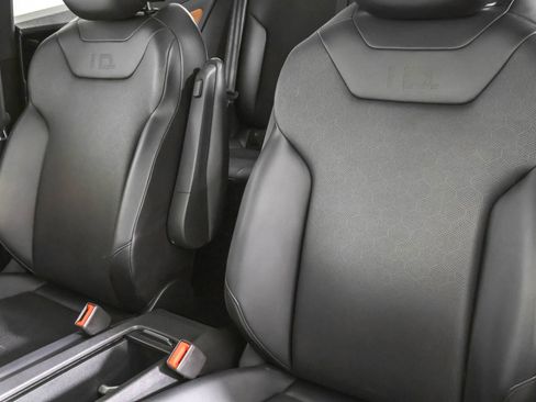 Used 2021 Volkswagen ID.4 Pro S image 26