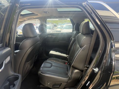 Used 2023 Hyundai Palisade Limited AWD/4WD image 28