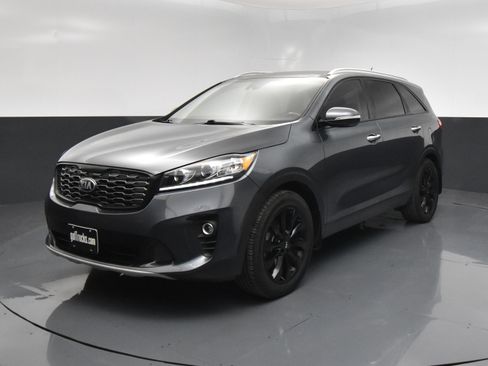 Used 2020 Kia Sorento EX FWD image 2