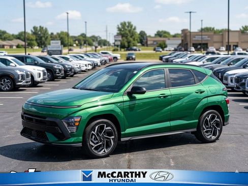 Used 2025 Hyundai Kona SEL FWD image 1